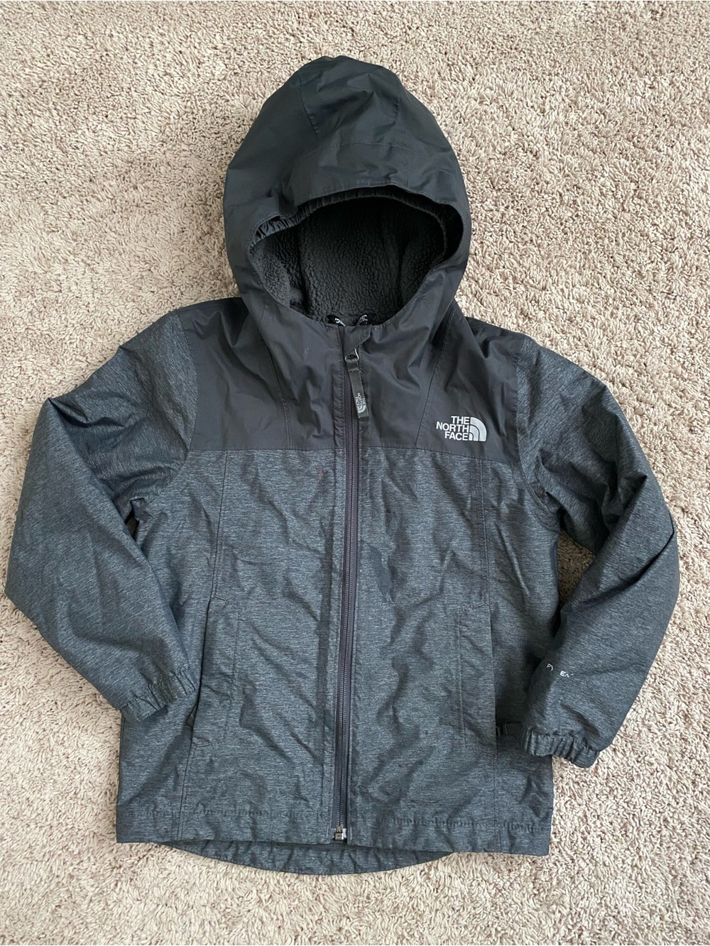 The North Face Black/Grey Kids Hooded Jacket- size xs 6
